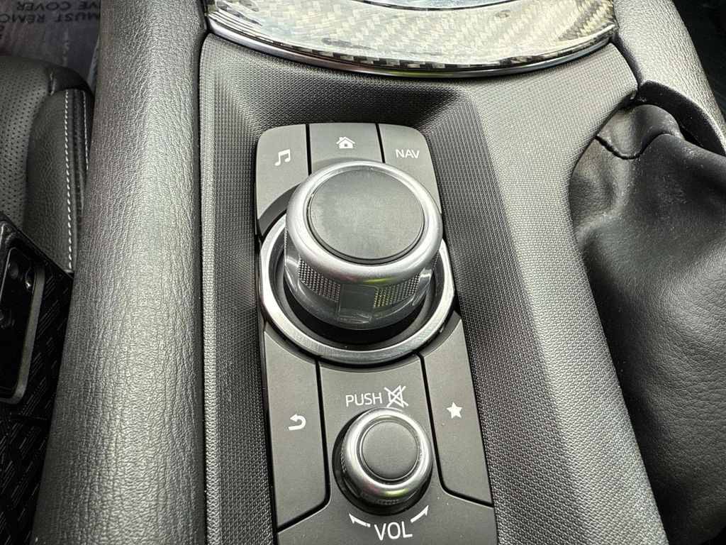 2022 Mazda MX-5 Miata RF Miata Grand Touring photo 24