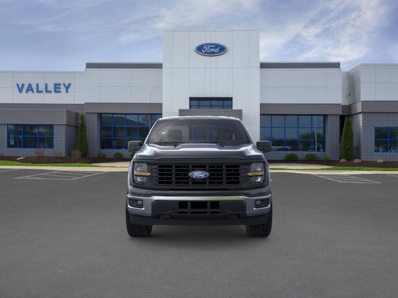 2025 Ford F-150 XL photo 4