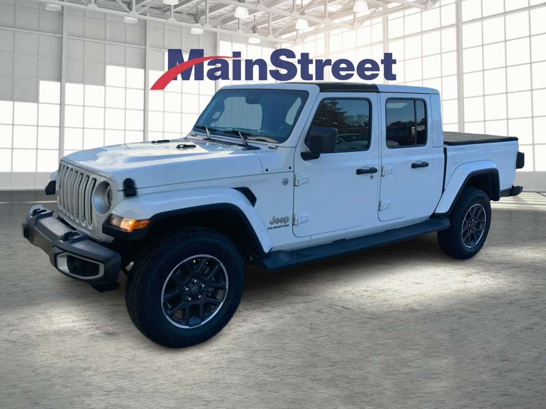 2022 Jeep Gladiator Overland's photo