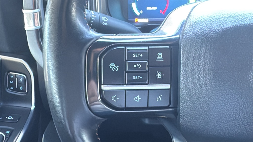2024 Ford F-350 photo 13