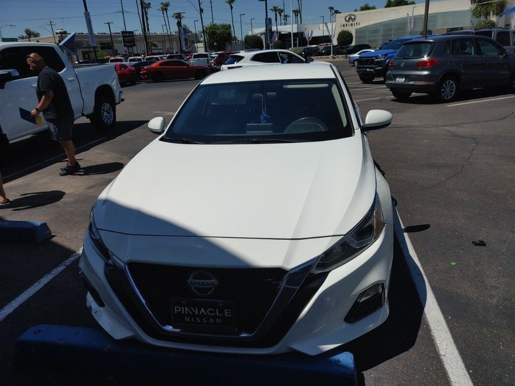 2020 Nissan Altima 2.5 S photo 12