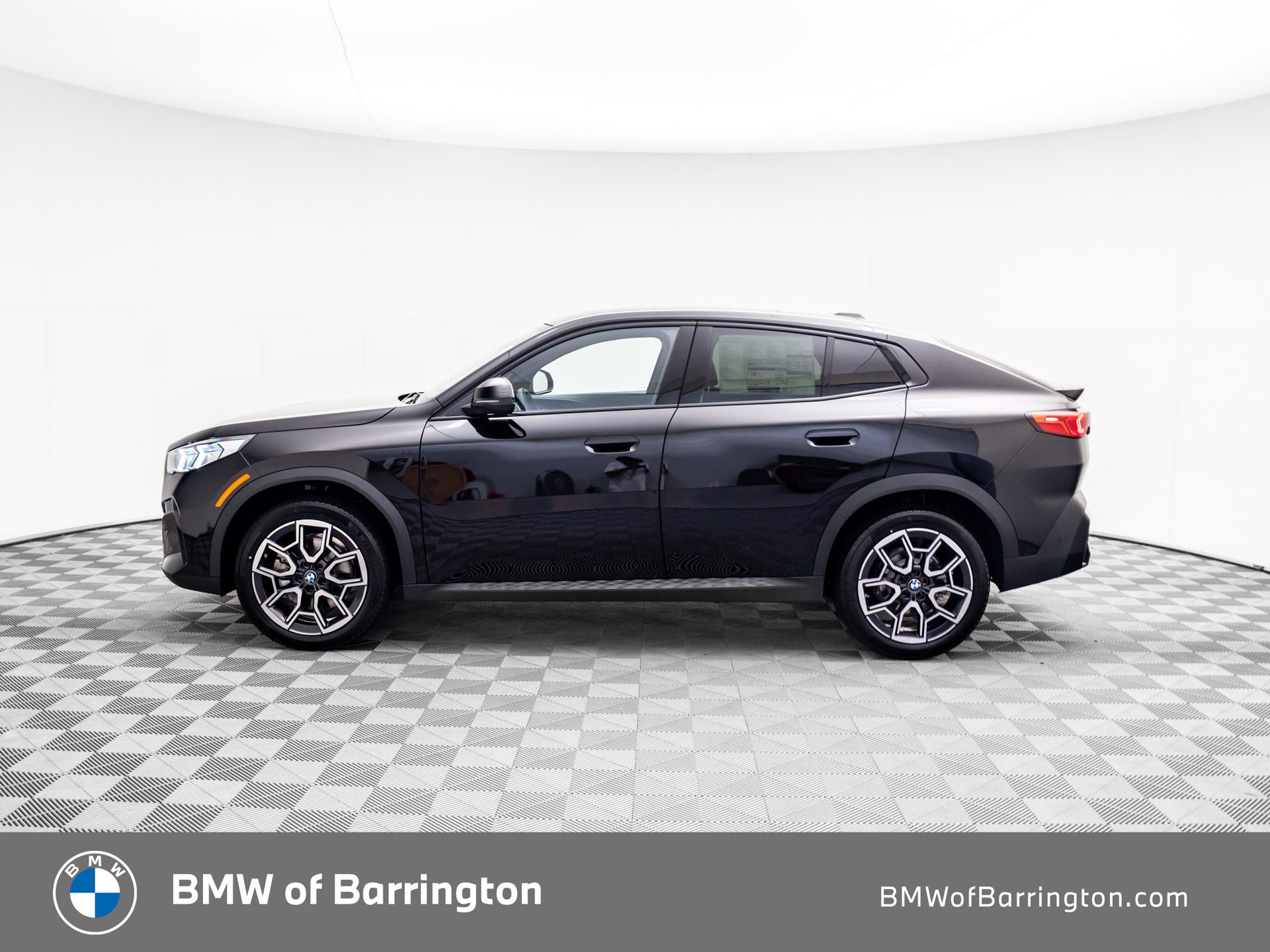 2026 Bmw X2 xDrive28i photo 2