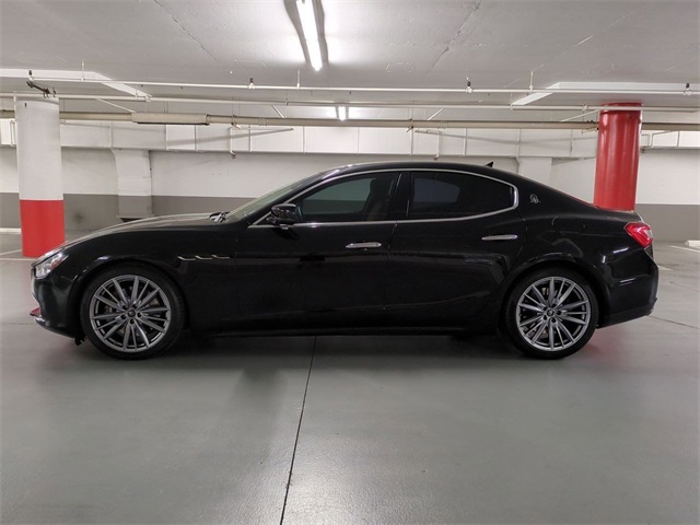 2015 Maserati Ghibli Base photo 4