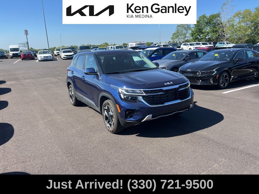 2024 Kia Seltos EX photo 4