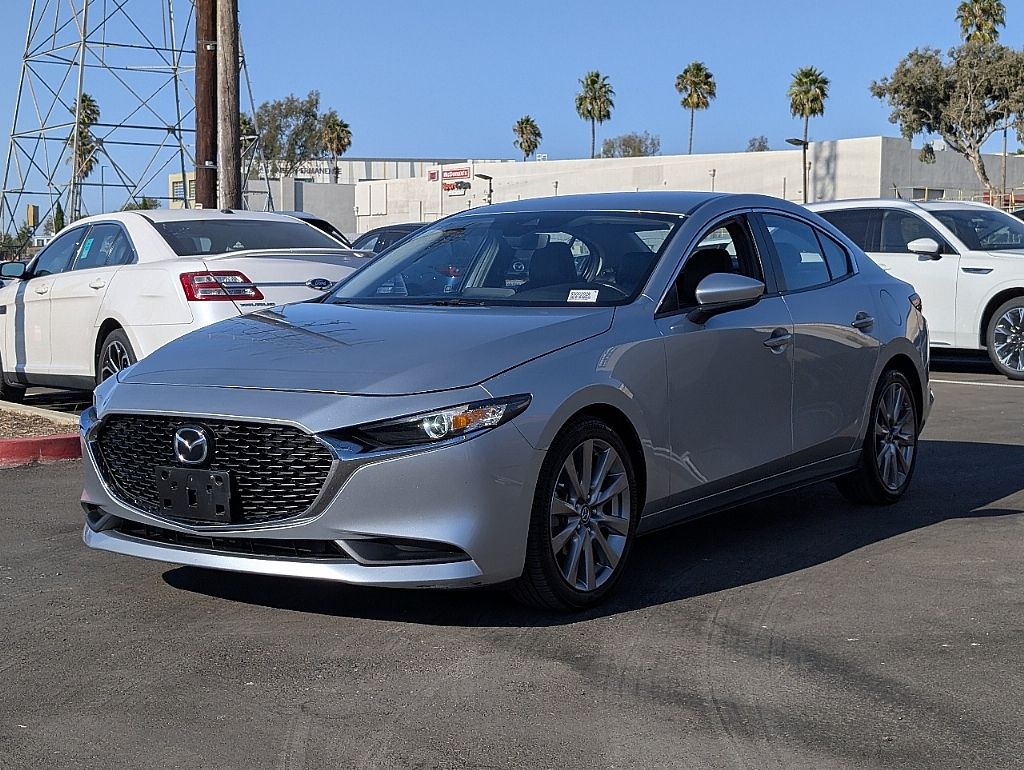 2020 Mazda Mazda3 Select photo 4