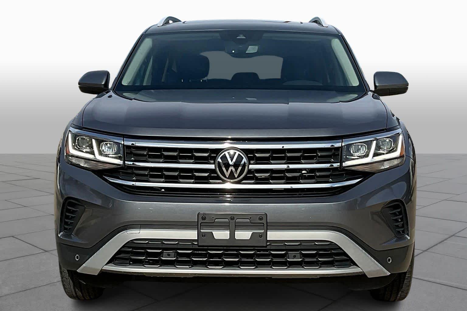 2021 Volkswagen Atlas V6 SEL photo 2