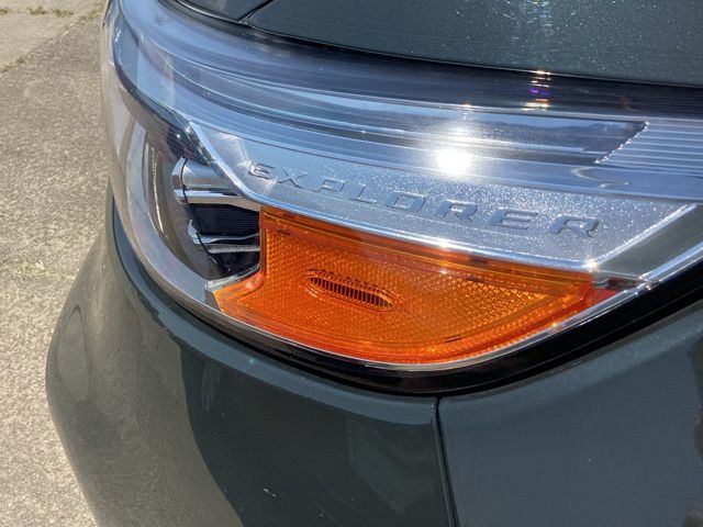 2022 Ford Explorer Limited photo 5