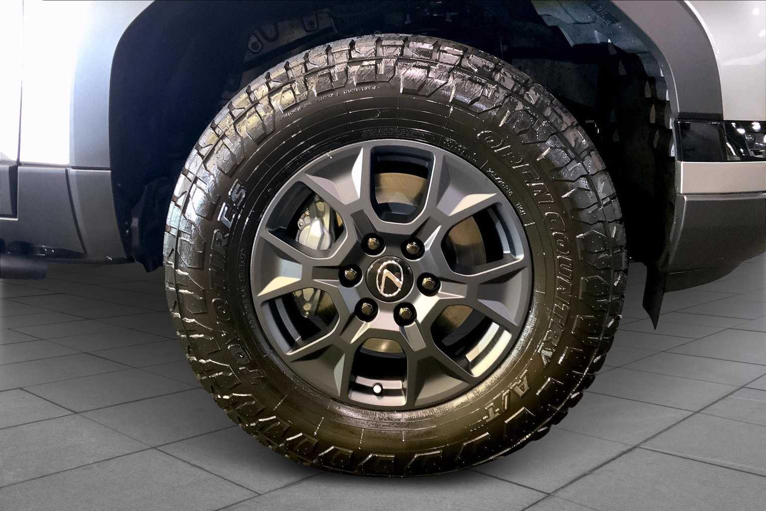 2025 Lexus GX 550 Overtrail+ photo 11