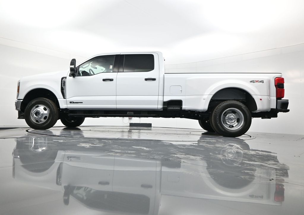 2026 Ford F-350 XLT photo 45