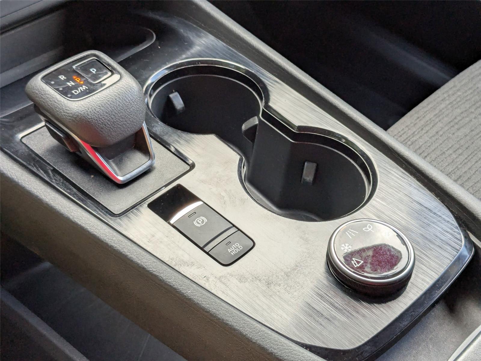 2023 Nissan Rogue SV photo 24