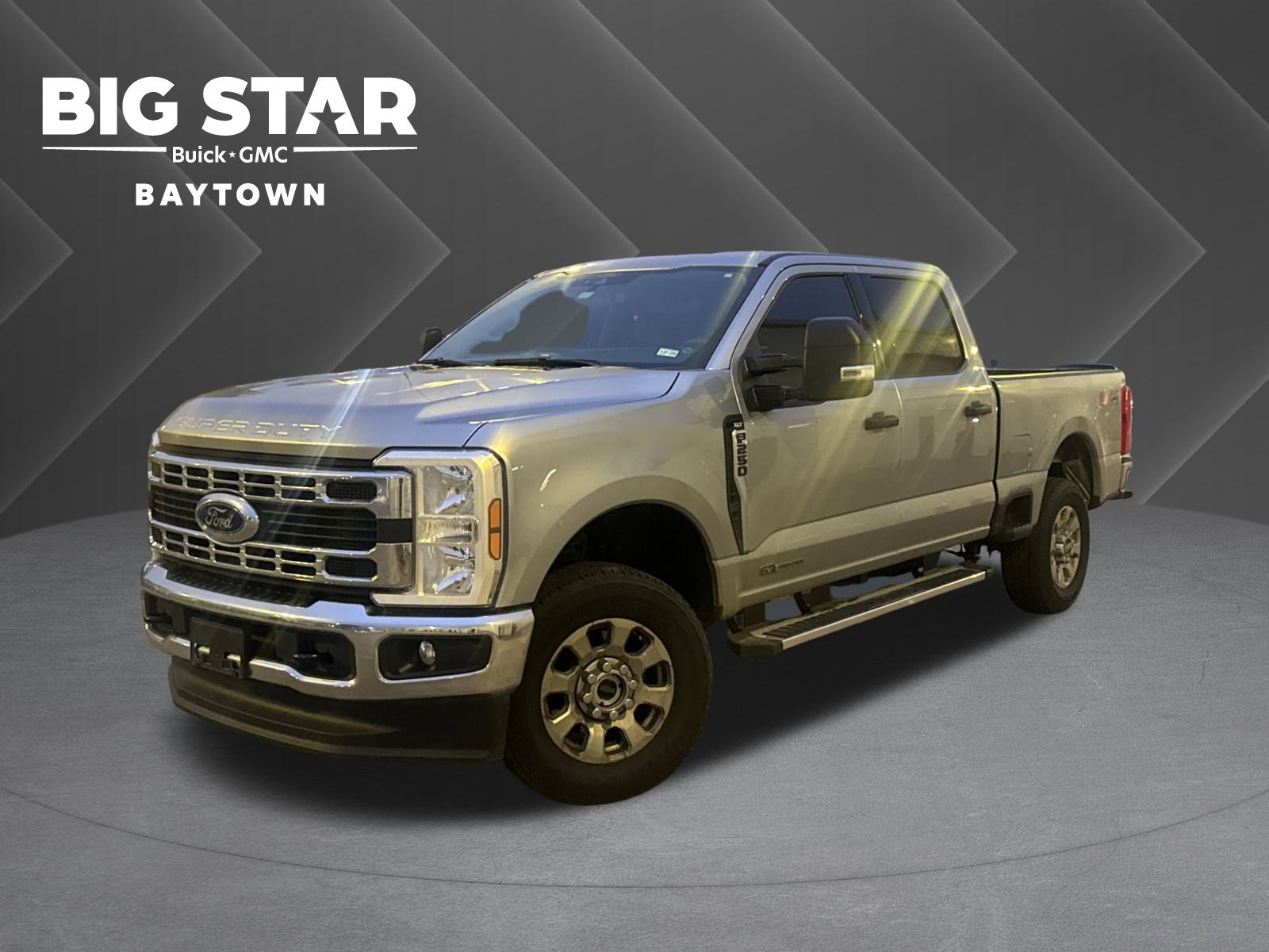 2024 Ford F-250 Super Duty XLT's photo