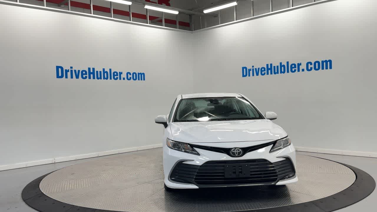 2023 Toyota Camry LE photo 4