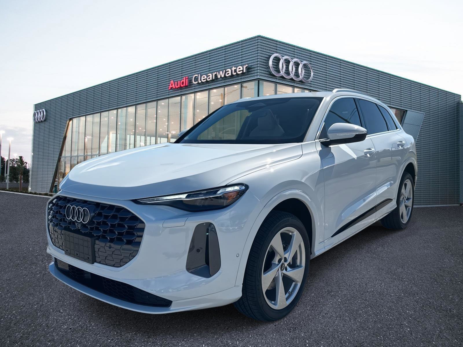 2025 Audi New Q5 Premium Plus's photo