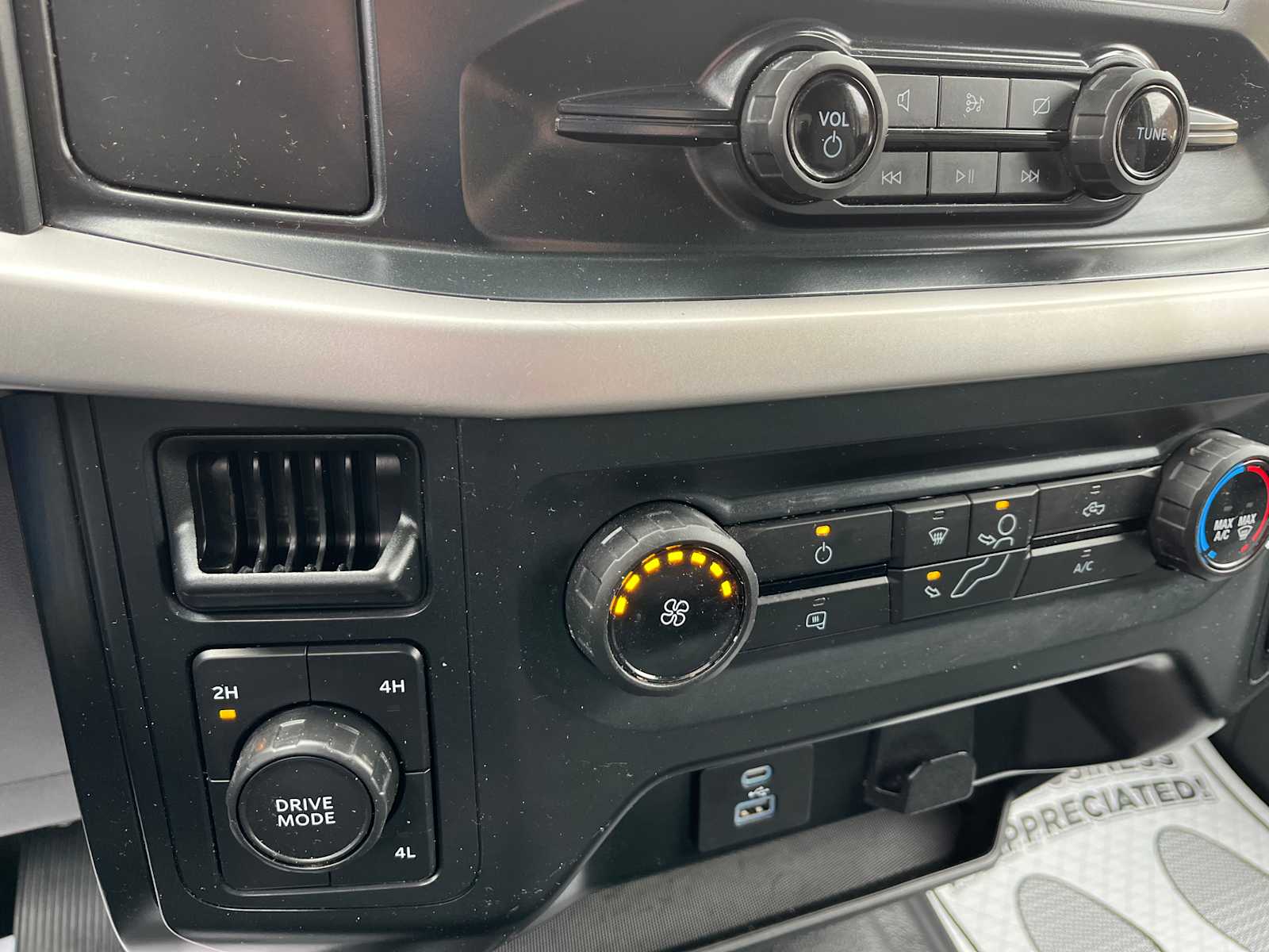 2022 Ford F-150 XL photo 20