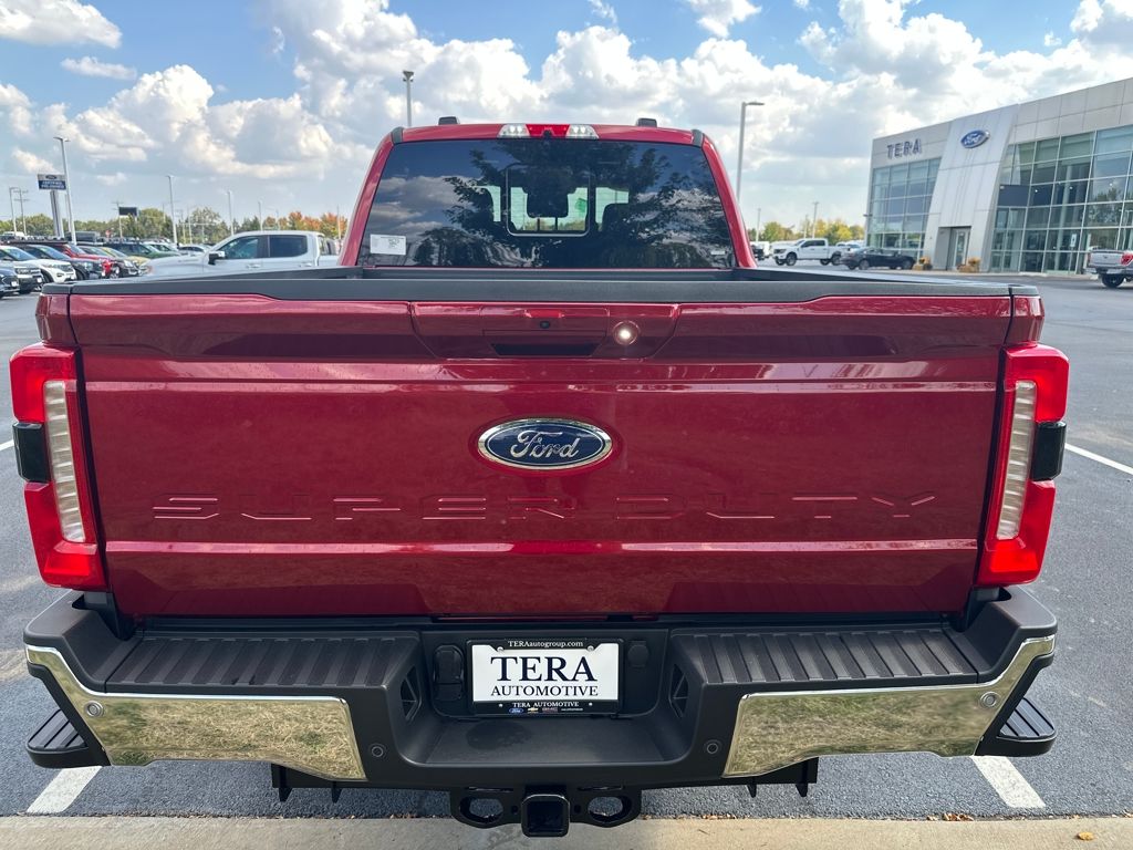 2026 Ford F-250 Lariat photo 5