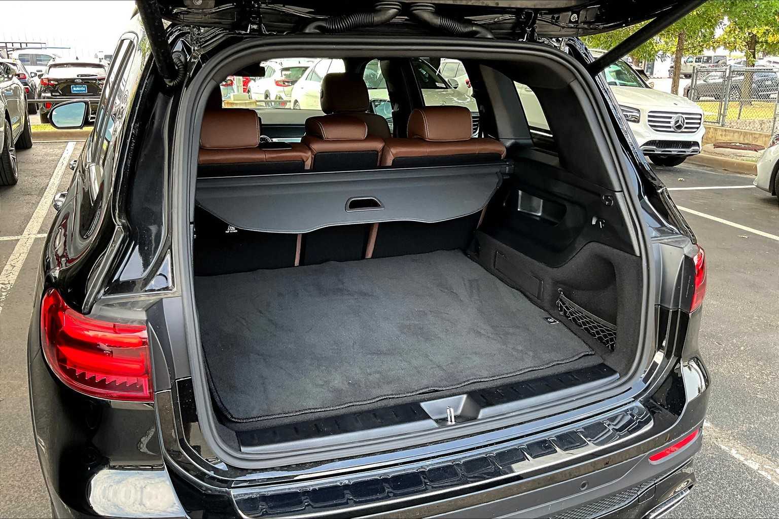 2025 Mercedes Benz GLB 250 4MATIC photo 35