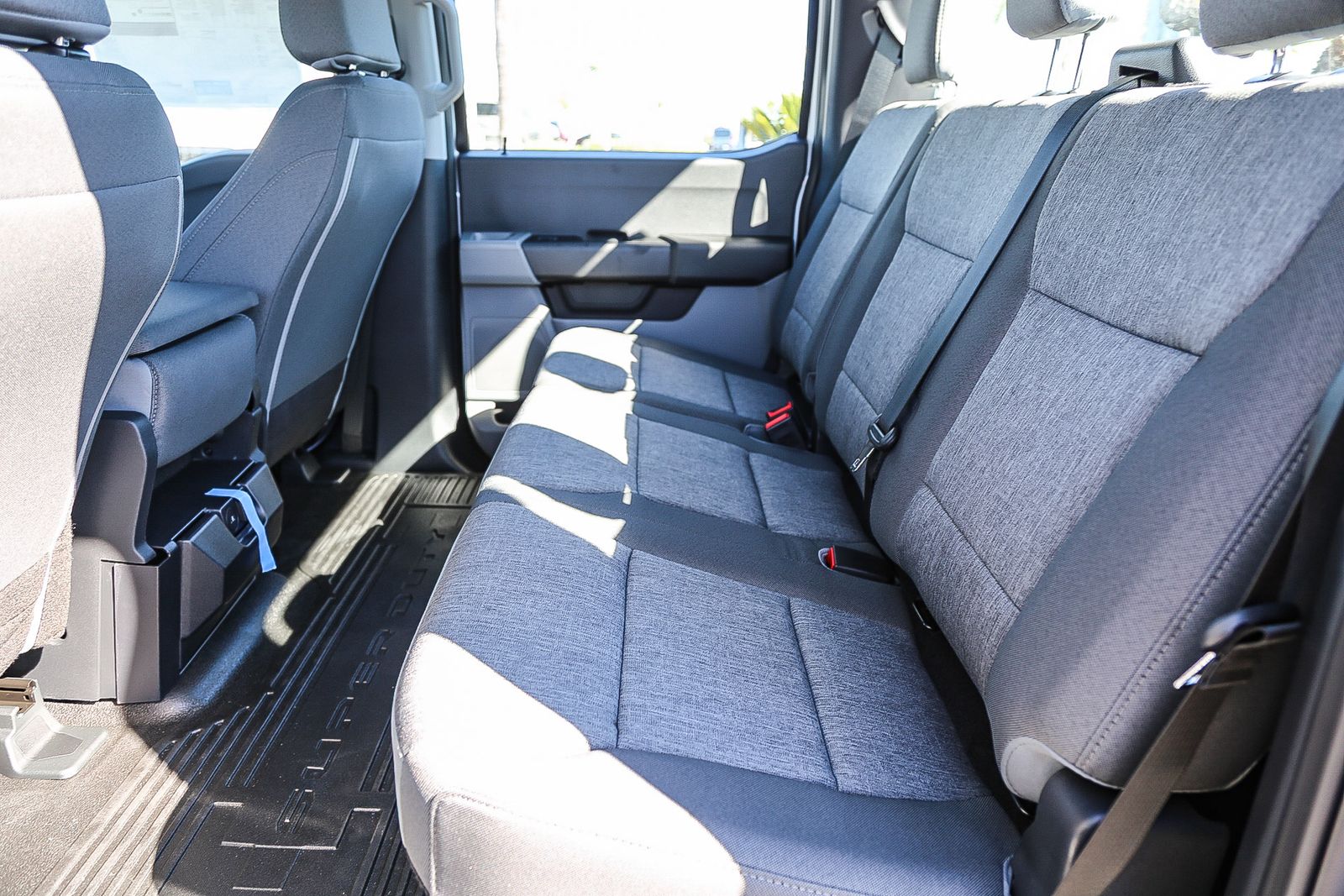 2025 Ford F-350 XL photo 9