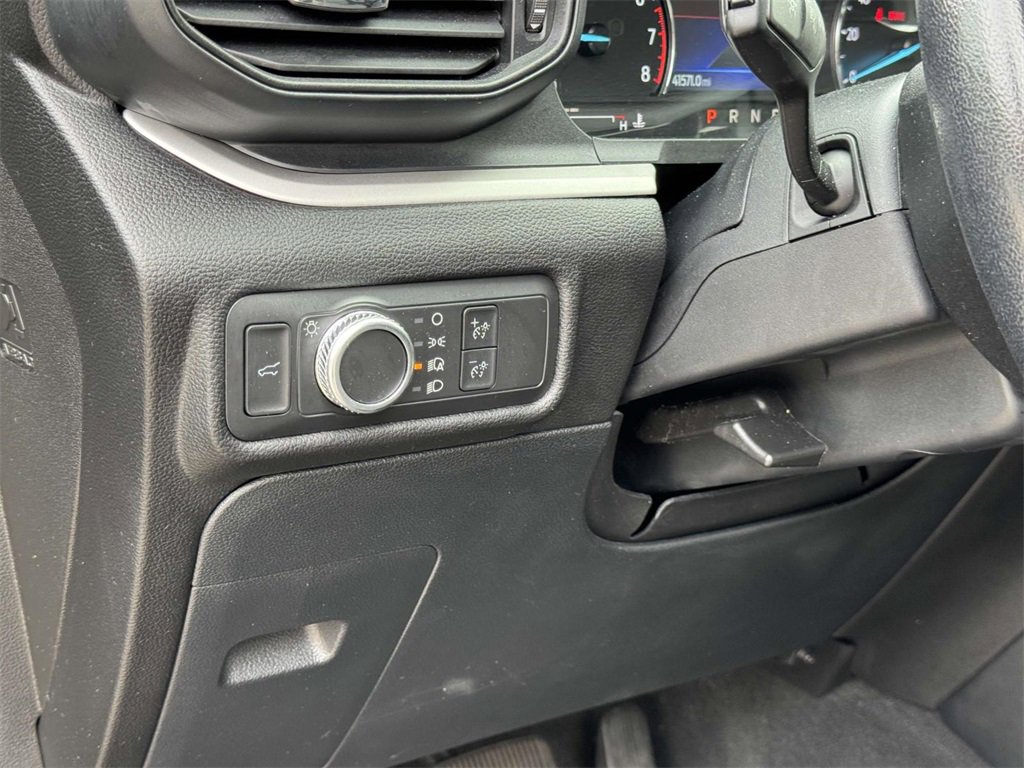 2022 Ford Explorer XLT photo 8