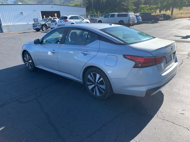 2022 Nissan Altima 2.5 SV photo 4
