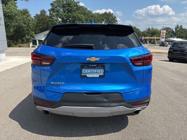 2025 Chevrolet Blazer 2LT photo 3