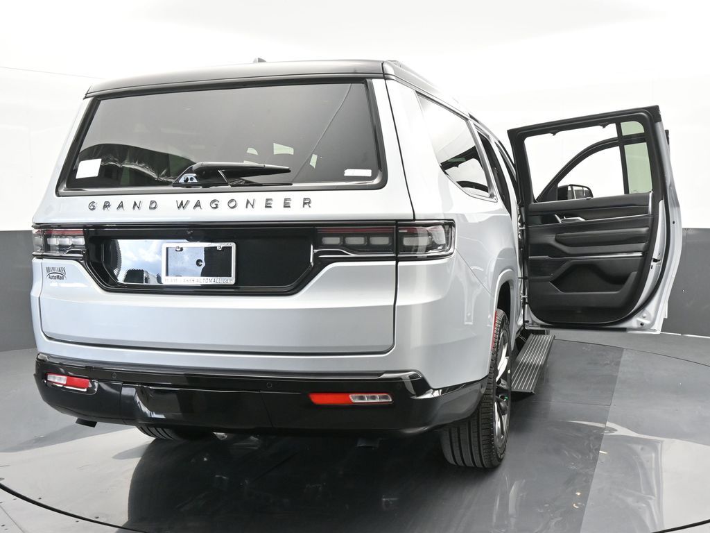 2024 Jeep Grand Wagoneer L II photo 65