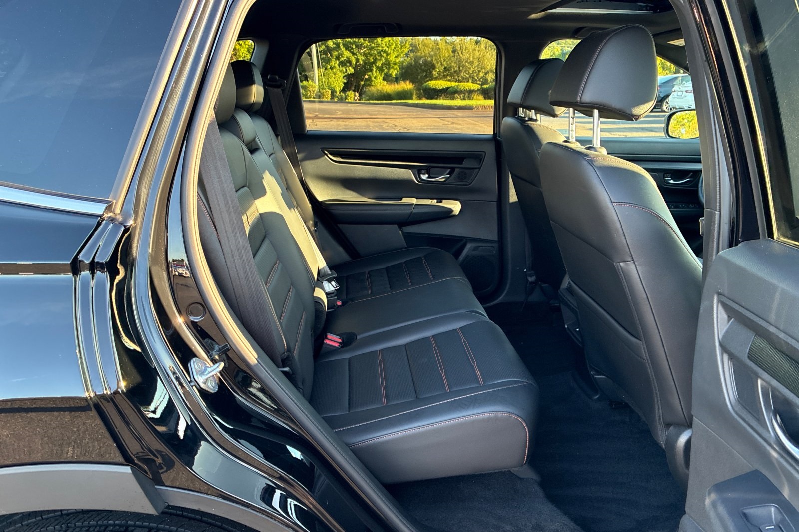 2024 Honda CR-V Hybrid Sport-L photo 14