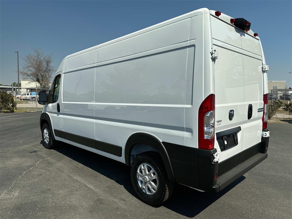 2024 Ram ProMaster 2500 Cargo Van photo 4