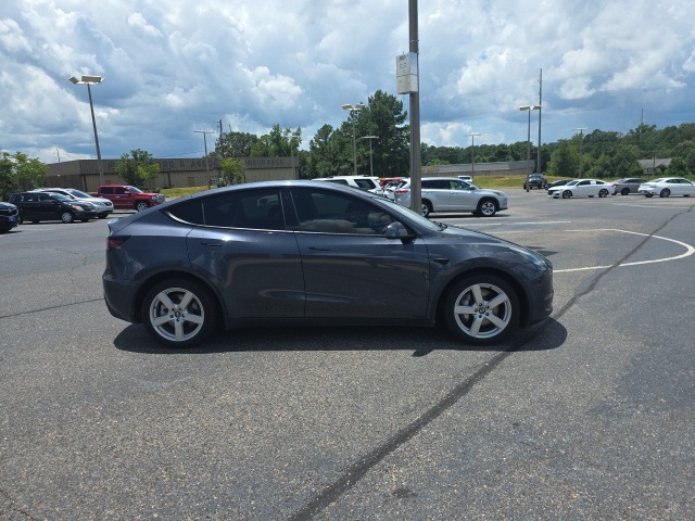 Used 2021 Tesla Model Y Long Range with VIN 5YJYGDEE3MF244470 for sale in Tuscaloosa, AL