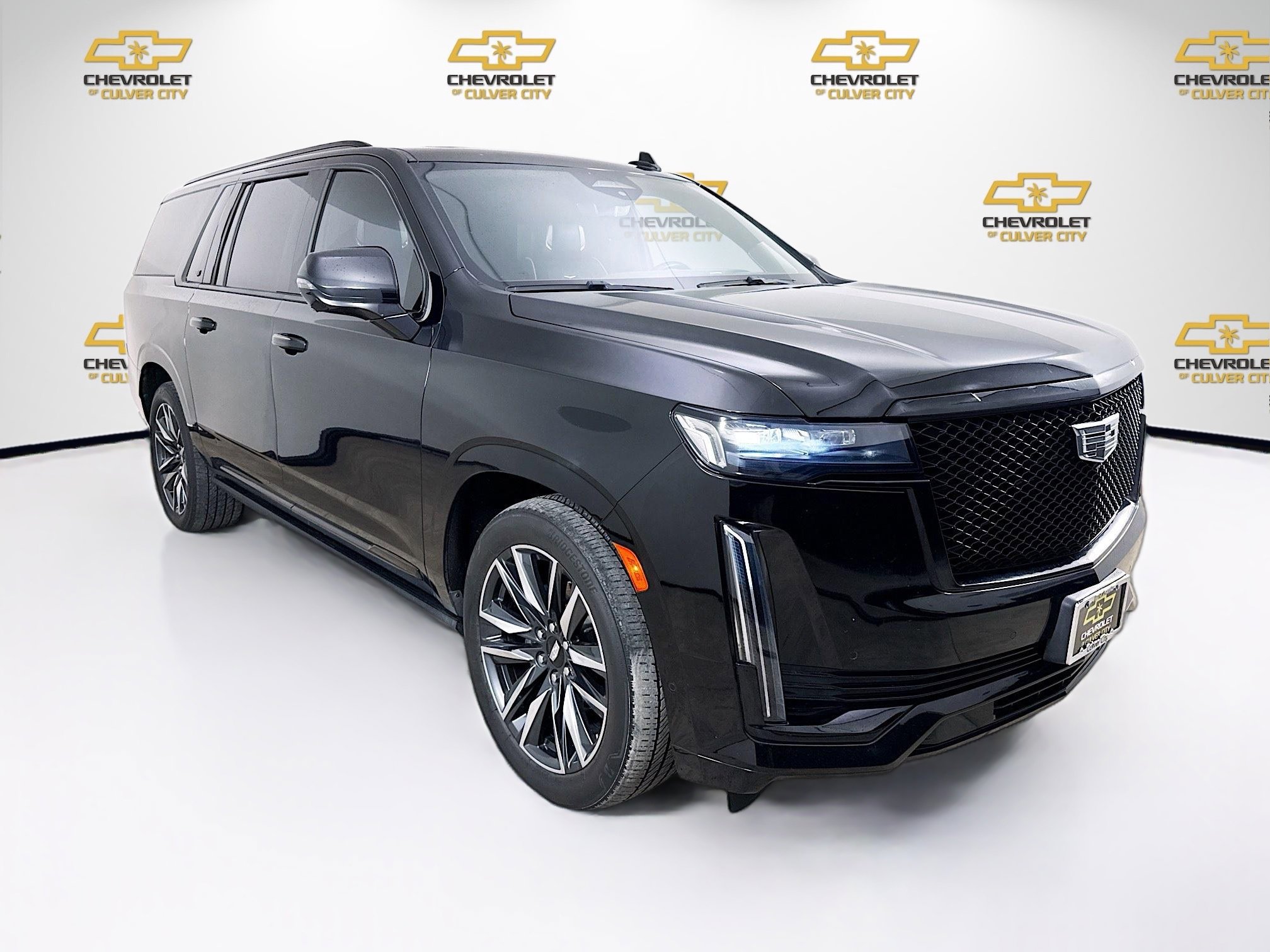 2021 Cadillac Escalade ESV Sport's photo