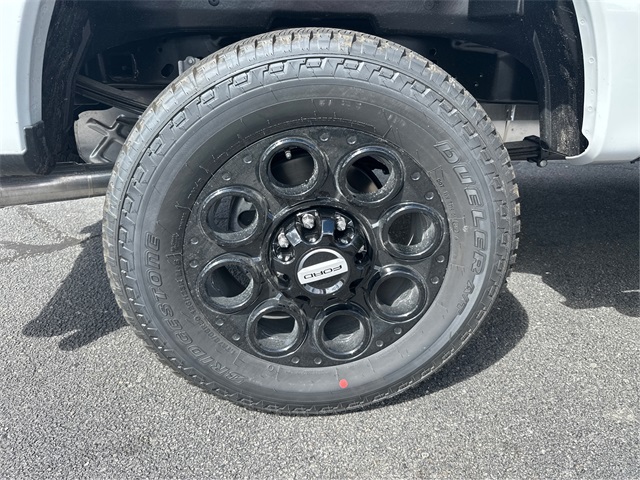 2026 Ford F-250 XLT photo 13