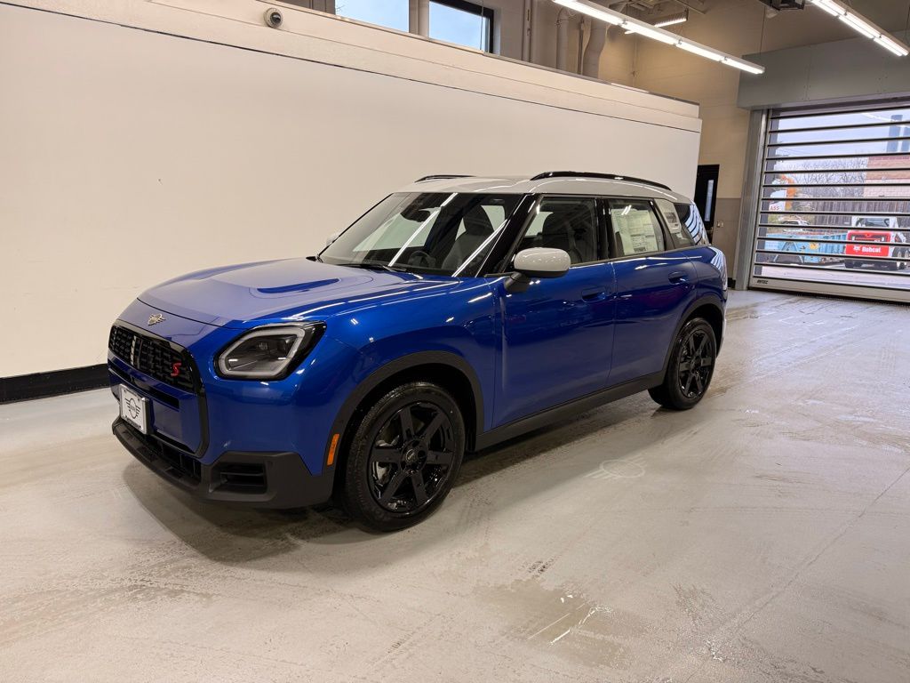 2026 MINI Countryman S's photo
