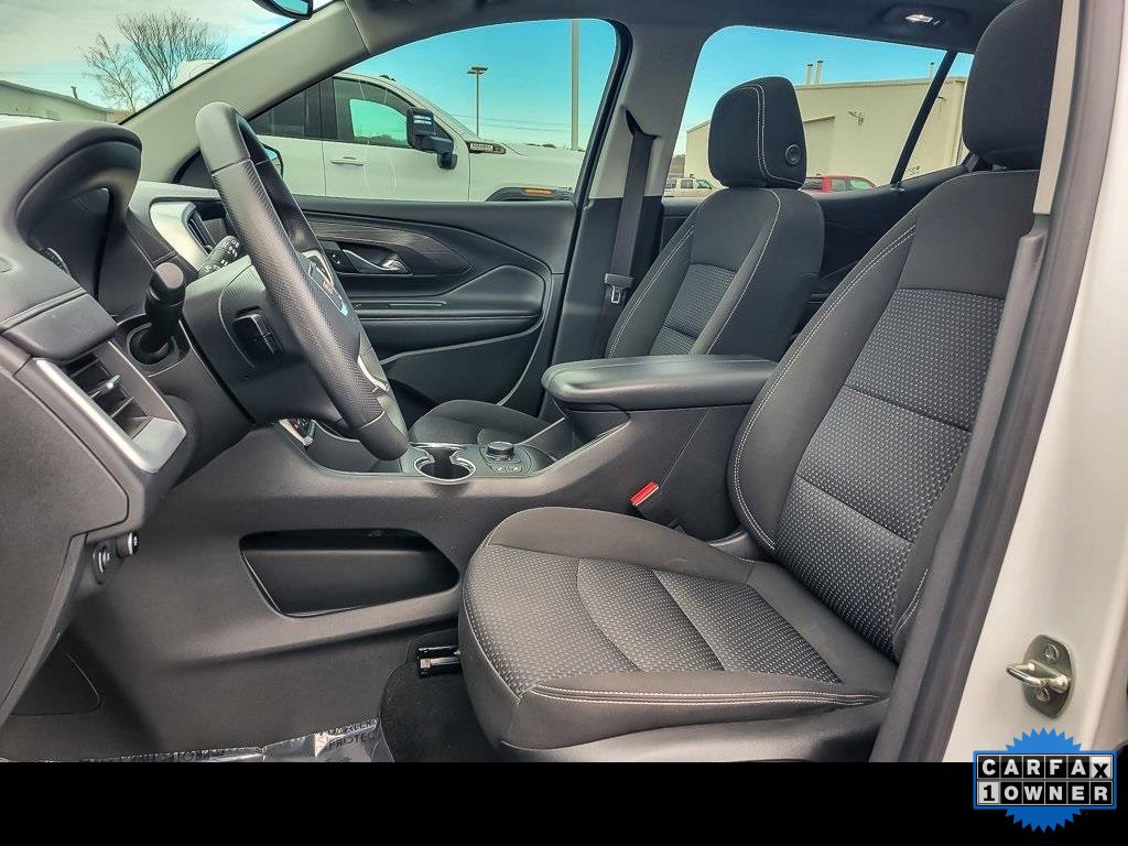 2022 GMC TERRAIN - Image 9