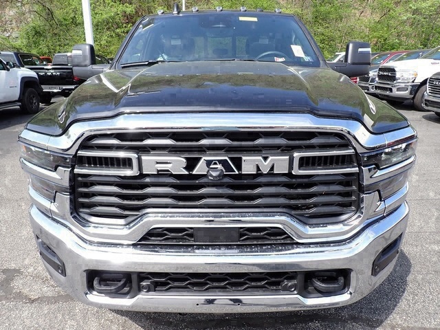 2025 Ram 2500 Tradesman photo 10