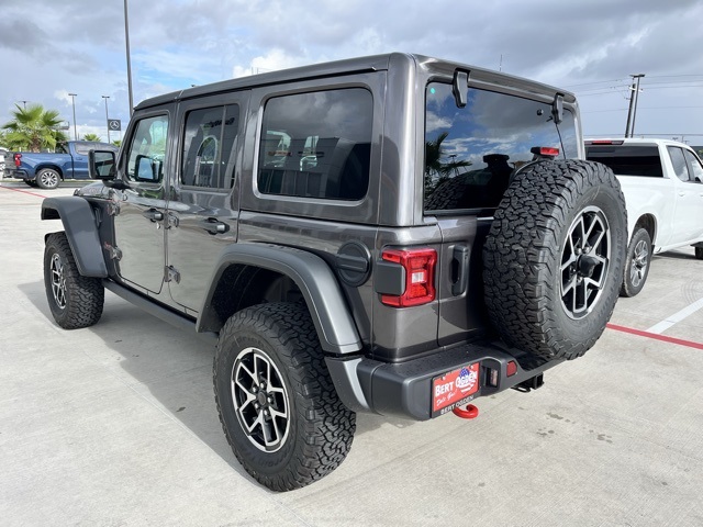 2025 Jeep Wrangler Rubicon photo 5