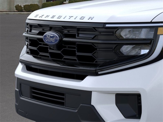 2025 Ford Expedition photo 17