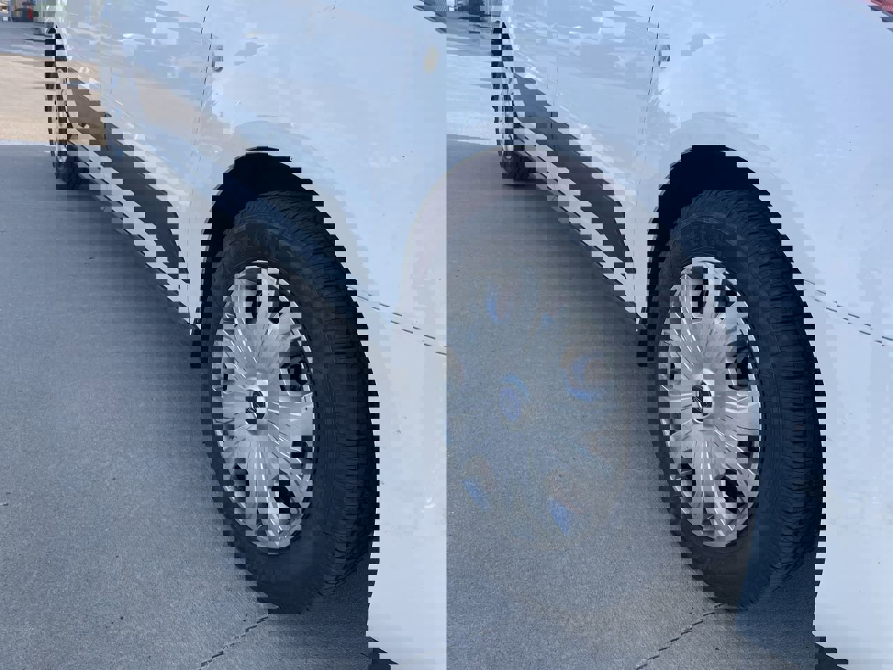 Used 2019 Ford Transit Connect XLT with VIN NM0LS7F22K1420233 for sale in Kansas City