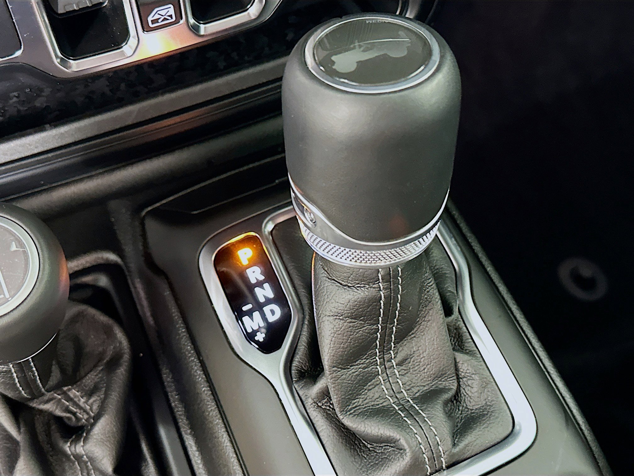 2024 Jeep Wrangler Sahara photo 25