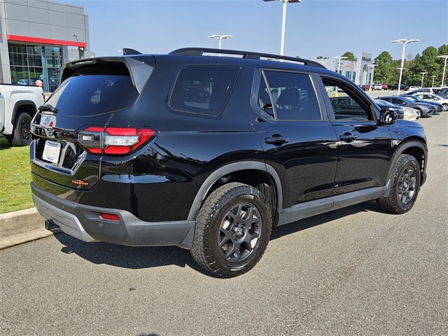 2025 Honda Pilot TrailSport photo 15