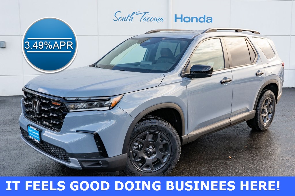 2025 Honda Pilot TrailSport's photo