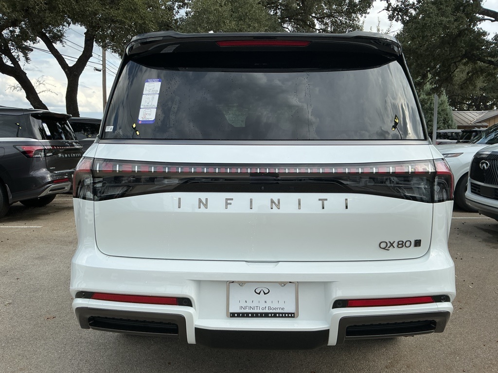 2026 Infiniti QX80 photo 4