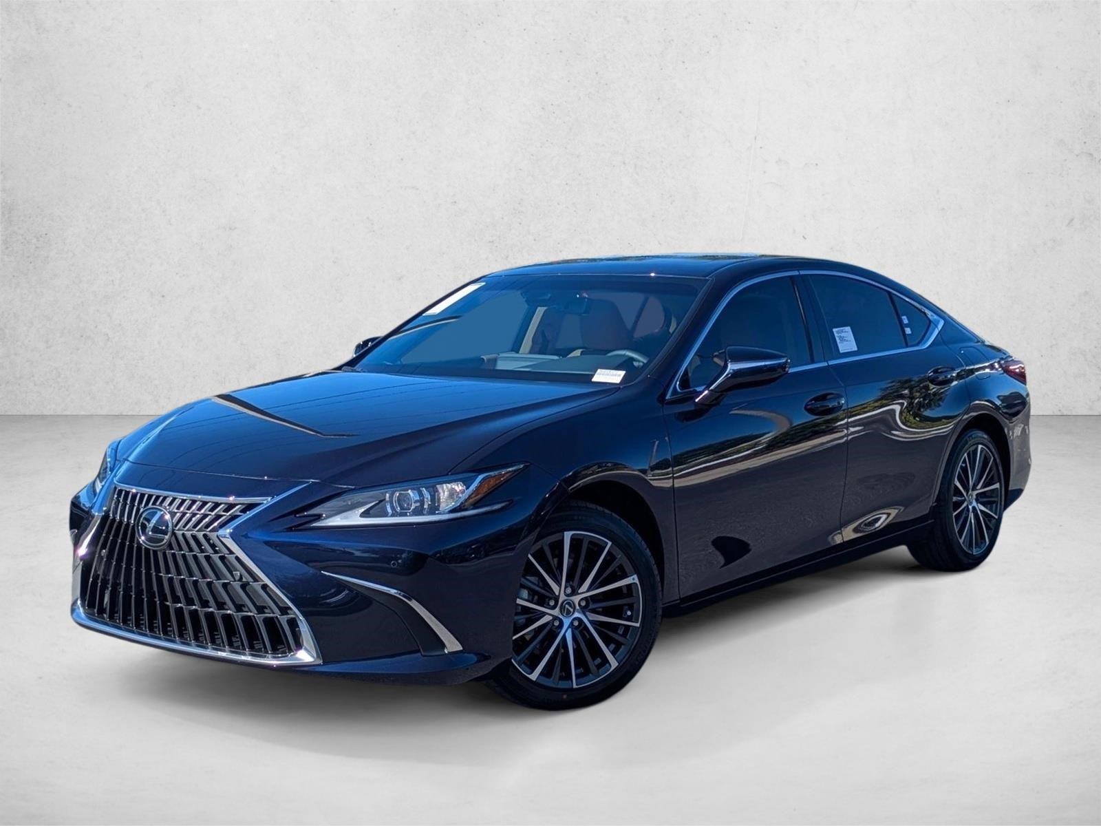 2025 Lexus ES 350's photo