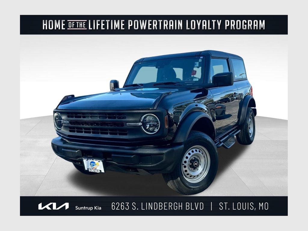 2023 Ford Bronco 2-Door Base's photo