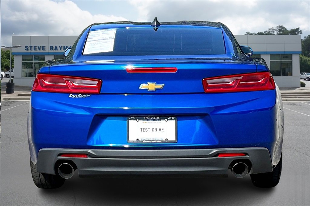 2018 Chevrolet Camaro 1LT photo 5