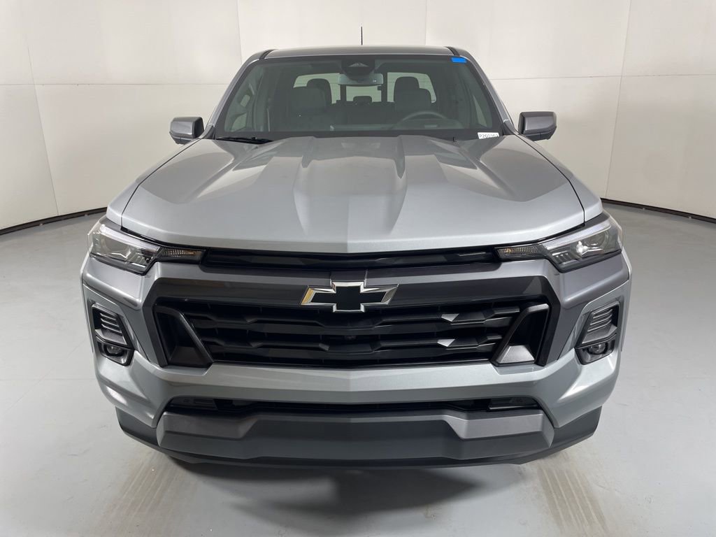 2026 Chevrolet Colorado LT photo 4
