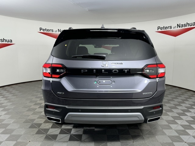 2025 Honda Pilot Touring photo 4