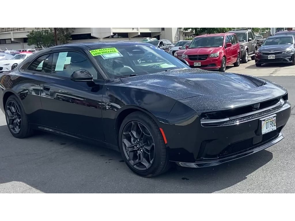 Used 2025 Dodge Charger Daytona R/T with VIN 2C3CDBCK7SR543451 for sale in Honolulu, HI