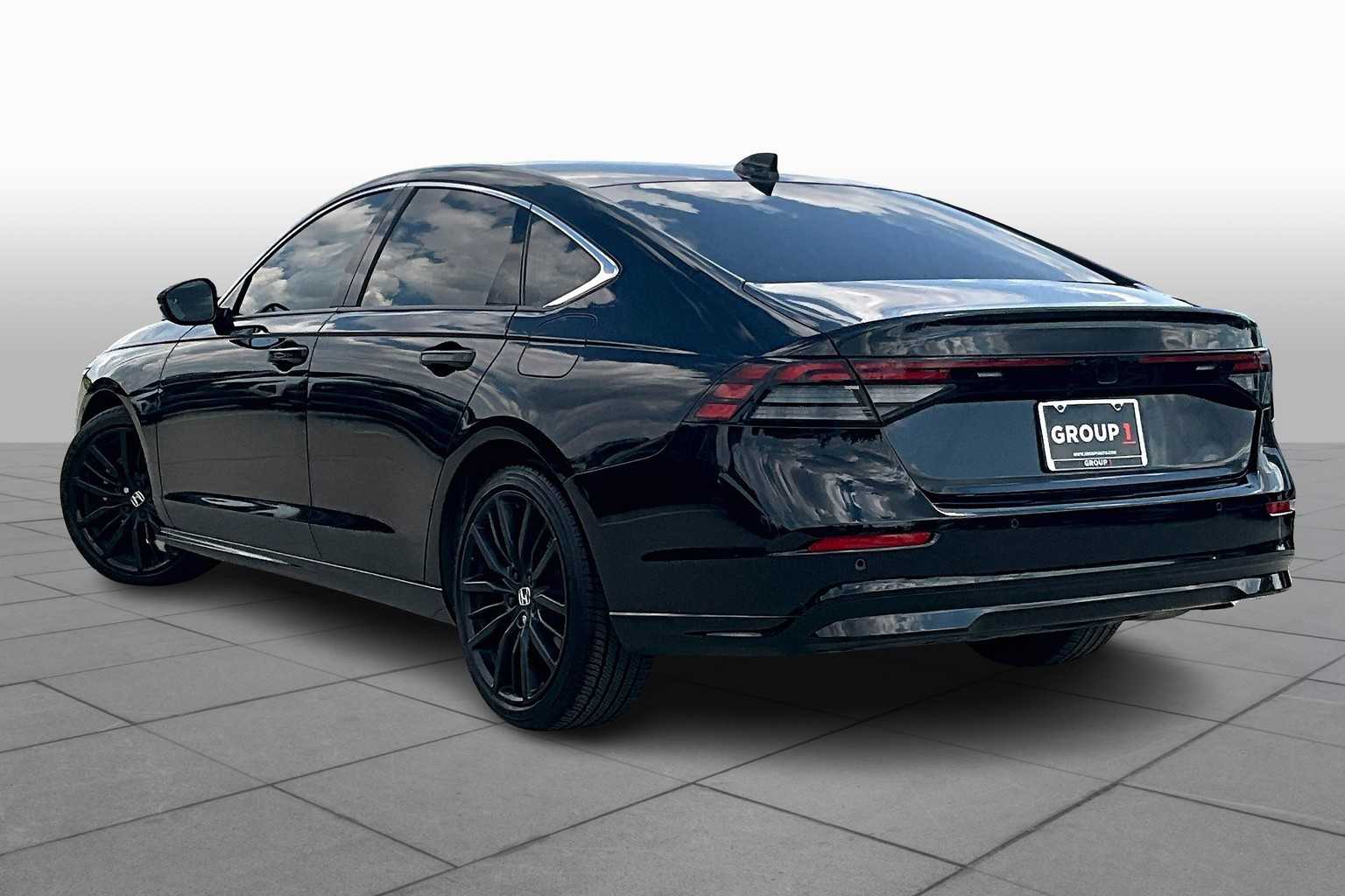 2024 Honda Accord Hybrid Touring photo 10