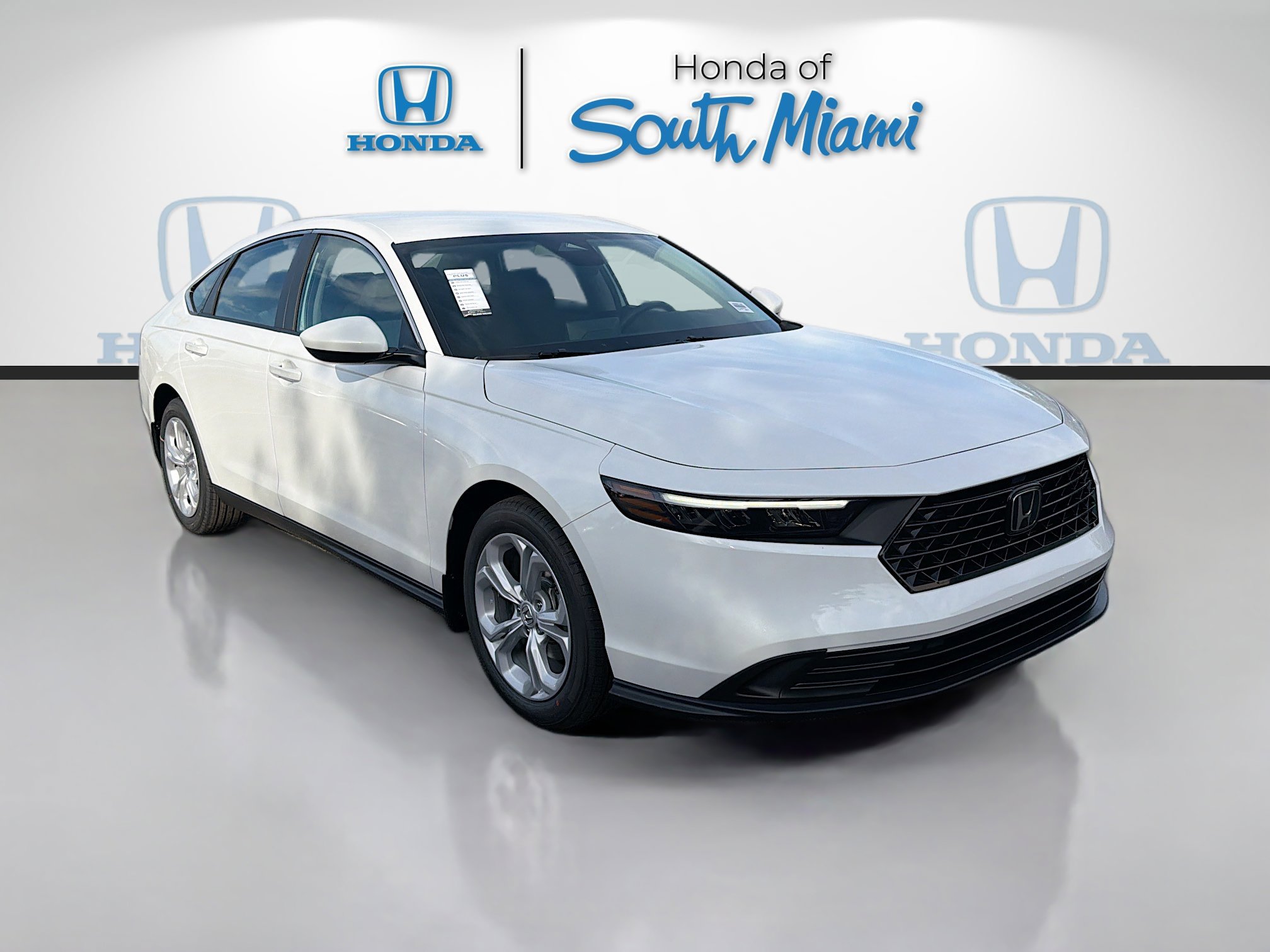 2025 Honda Accord LX's photo