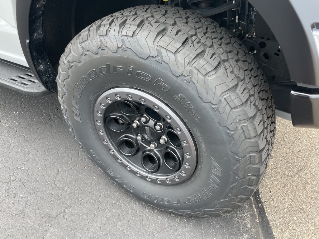 2024 Ford F-150 Raptor photo 2