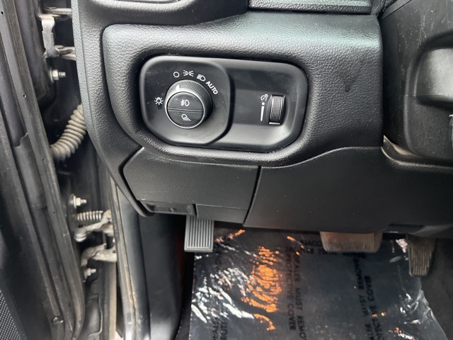 2022 Ram 3500 Big Horn photo 32